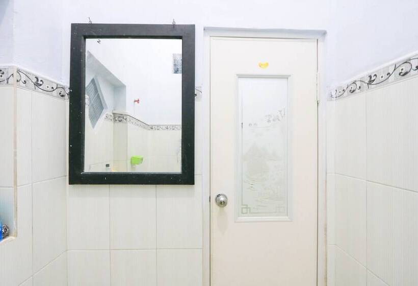 חדר סטנדרט, Spot On 2440 Wallet Family Residence Syariah