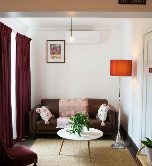Люкс Повышенной Комфортности, William Arnott Boutique Accommodation