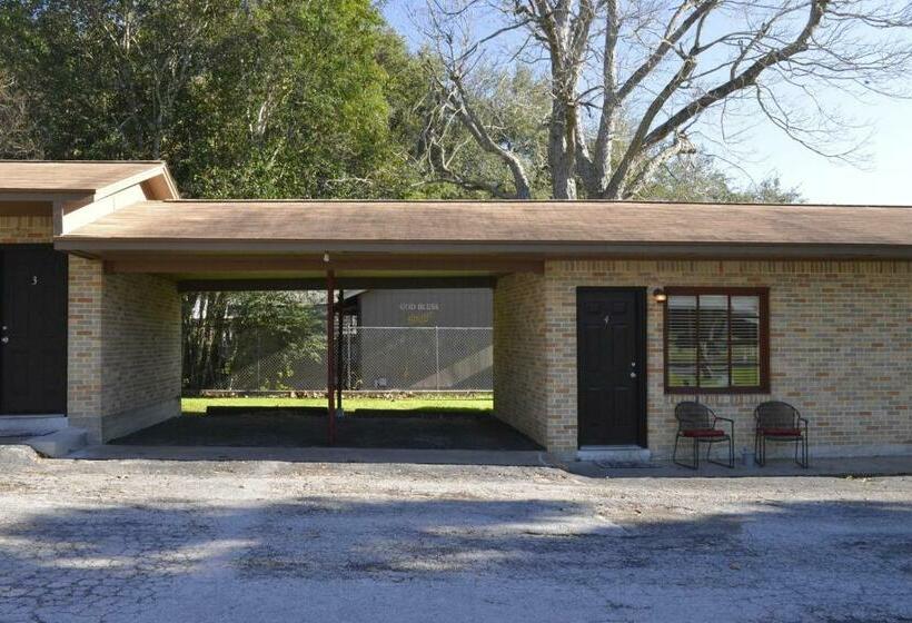 Номер Deluxe, Shiner Country Inn