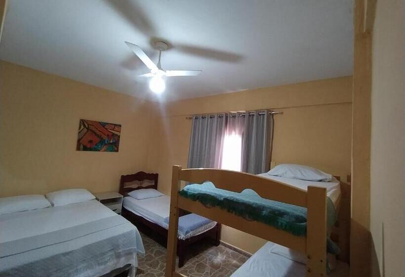 חדר משפחתי, Pousada Flamboyan