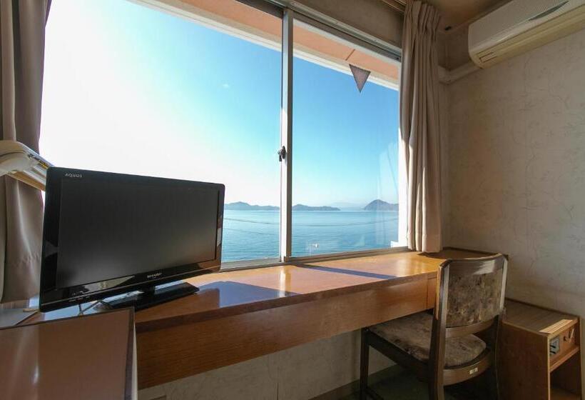 Quarto Estandar Individual, Tabist Setouchinoyado Takehara Seaside