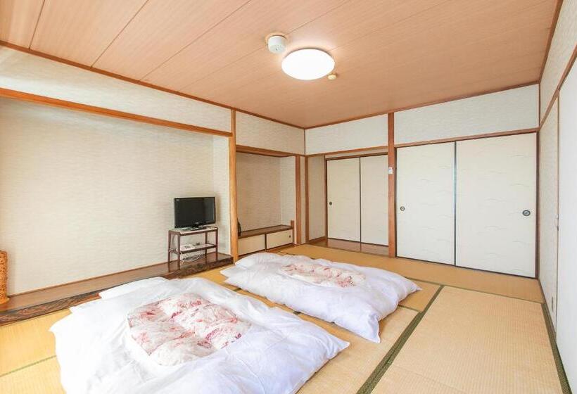 Quarto Triplo Estandar, Tabist Setouchinoyado Takehara Seaside