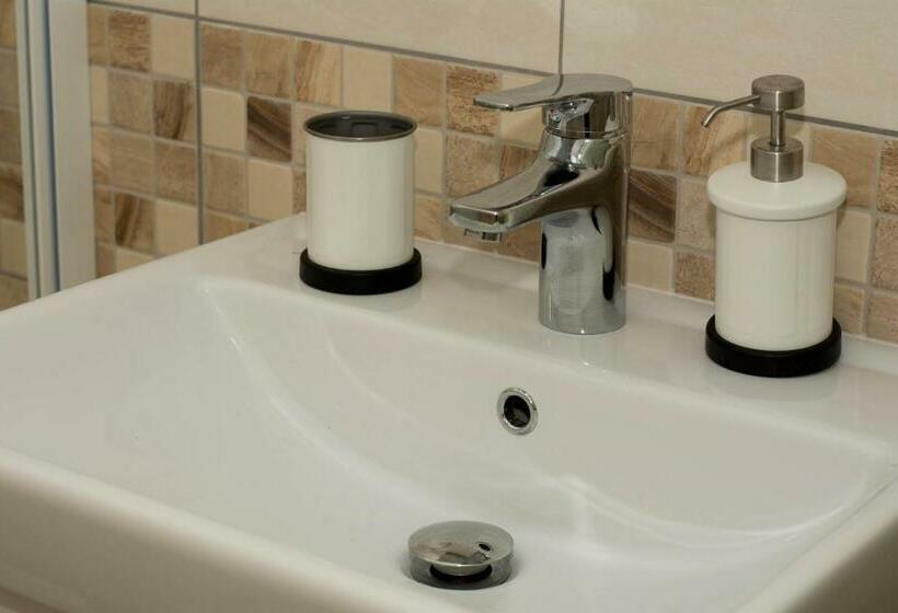 דירת חדר, Apartments Gerda