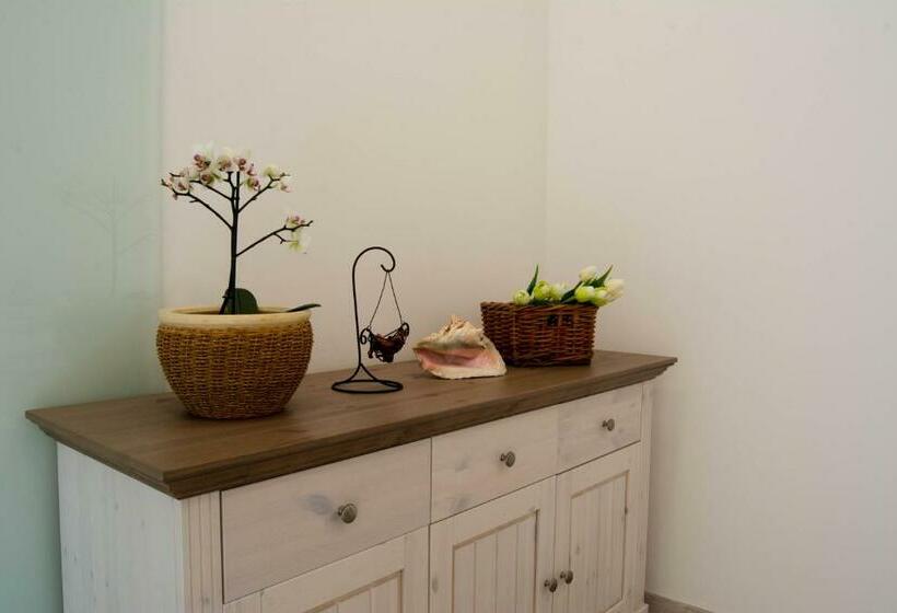 דירת חדר, Apartments Gerda