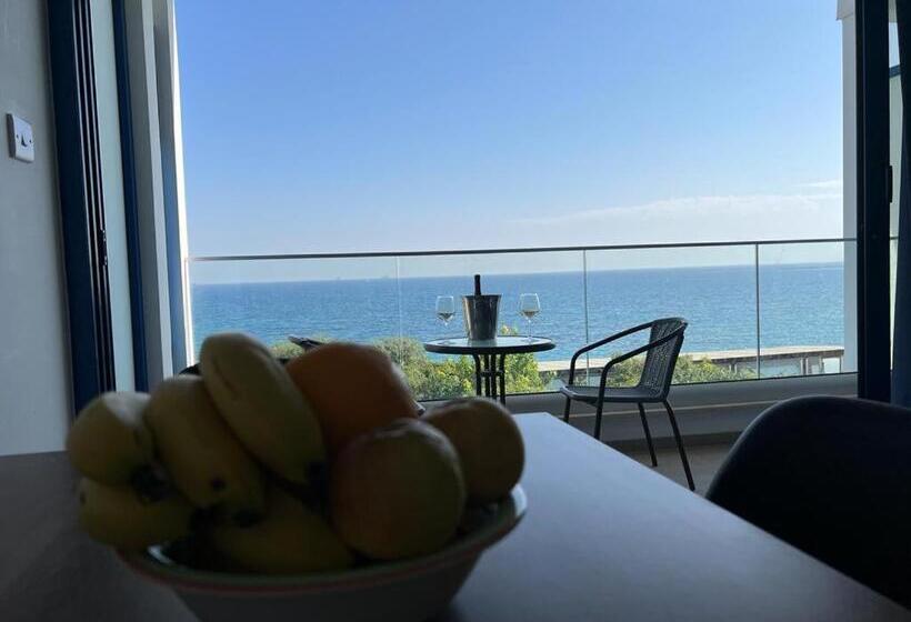 סטודיו סטנדרטי נוף לים, Governors Beach Panayiotis