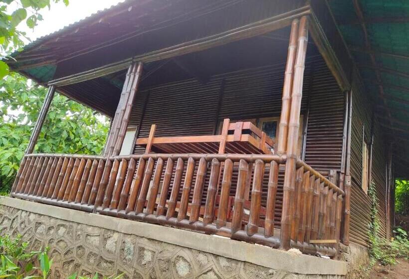 오두막, Bigfoot Stay   Forganic Farm & Agro Tourism