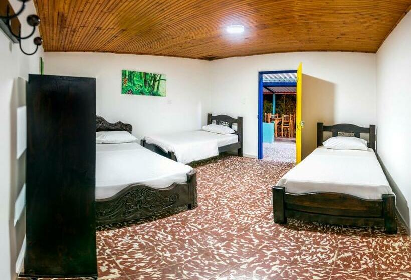 חדר סטנדרט לארבעה, Finca Hotel San Isidro