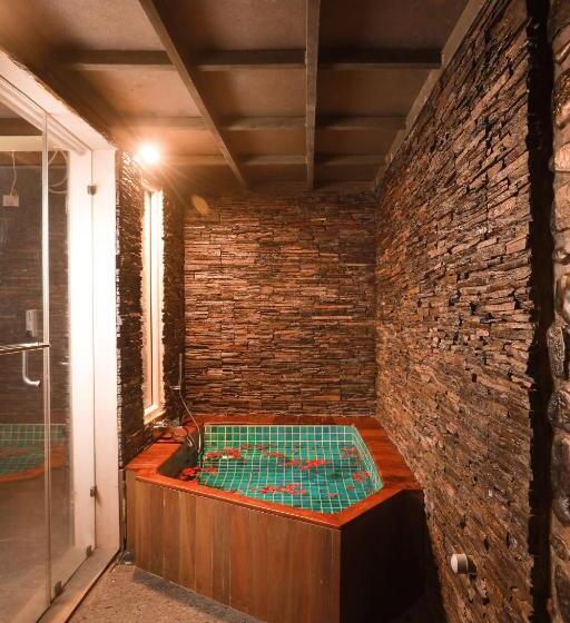 Quarto Familiar, Kuruva Island Resort And Spa   By Kabini Breeze, Wayanad