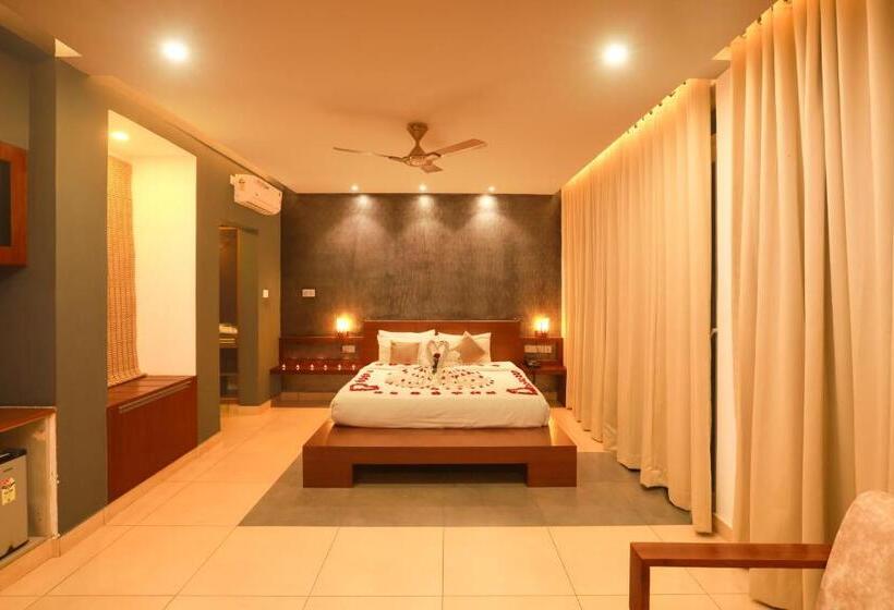 Семейный Номер, Kuruva Island Resort And Spa   By Kabini Breeze, Wayanad