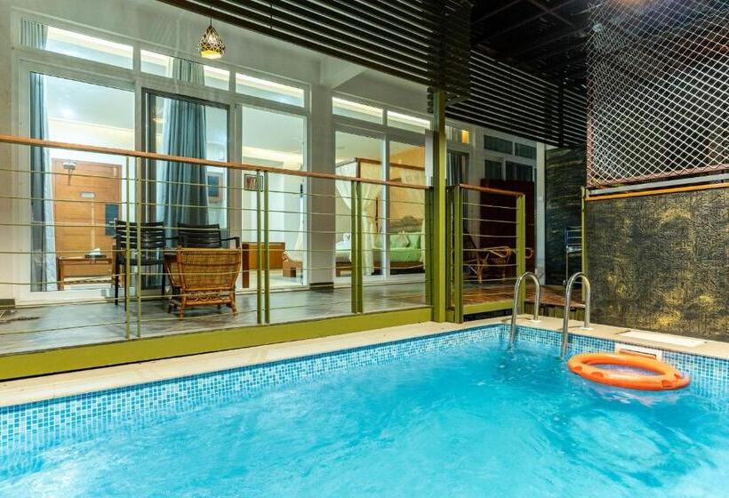 Вилла с 1 спальней и бассейном, Kuruva Island Resort And Spa   By Kabini Breeze, Wayanad
