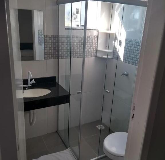 スタンダードシングルルーム, London Executive