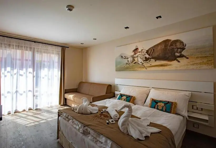 スタンダード４人部屋, Residence Safari Resort   Bison Lodge