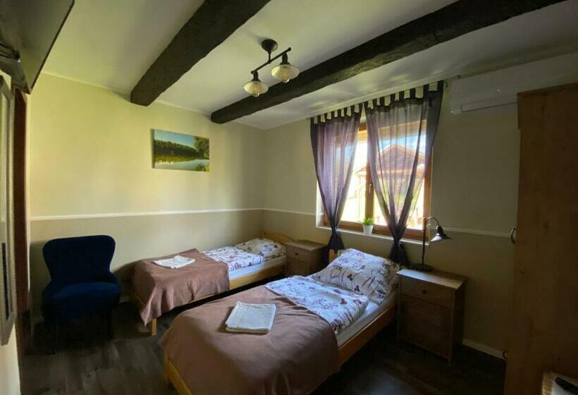 غرفة قياسية, Kerekerdő Vendégház   Kisszékely