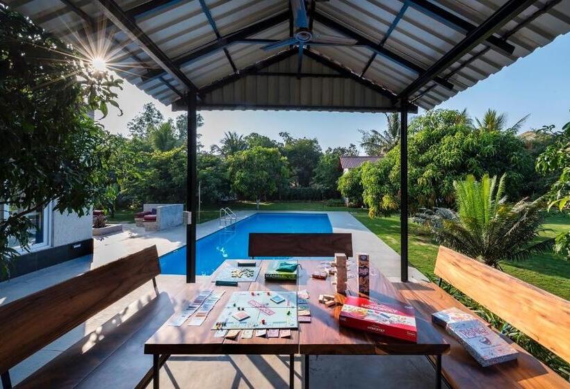 וילה עם חדר שינה אחד ובריכת שחיה, Saffronstays Casa Manga, Karjat   Pet Friendly Pool Villa Near Nd S Film World And Saltt