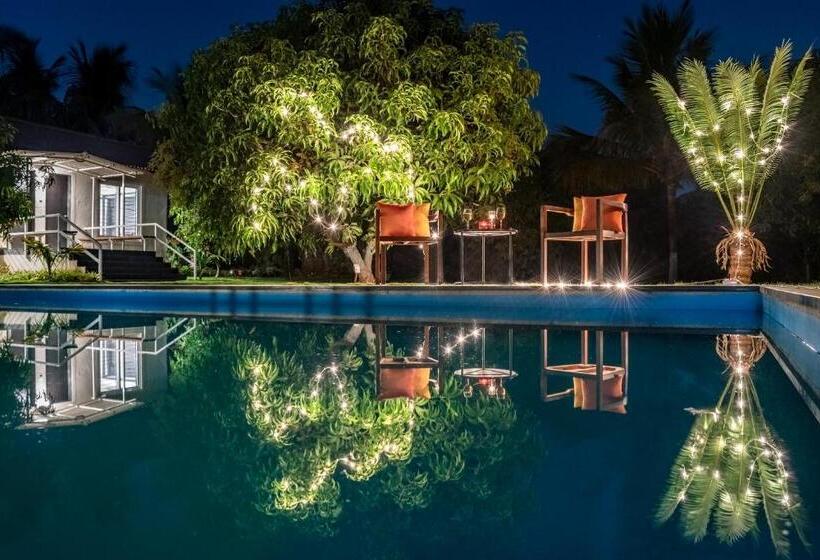 Вилла с 1 спальней и бассейном, Saffronstays Casa Manga, Karjat   Pet Friendly Pool Villa Near Nd S Film World And Saltt