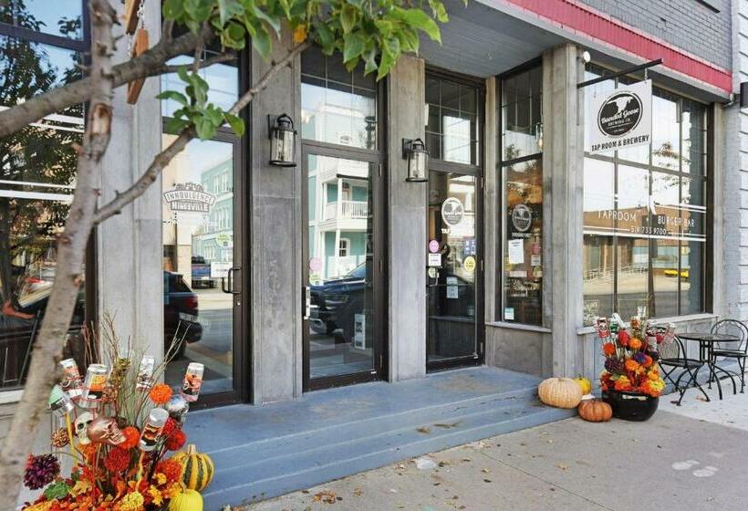 غرفة قياسية سرير كينج, Heart & Hops Brewery Suites