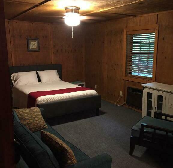 スタンダードルーム, The Sugar Creek Retreat