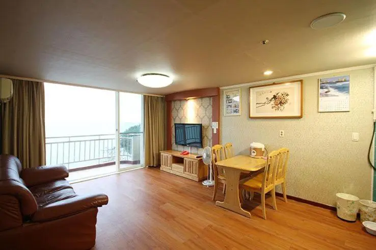 スタンダードルーム, Kumgangsan Condo Sokcho