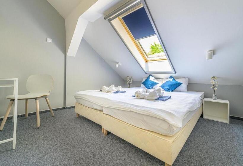 ベーシックルーム, Herczeg Udvarház Poroszló