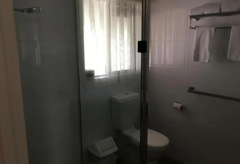 スタンダードトリプルルーム, Mundubbera Billabong Motor Inn
