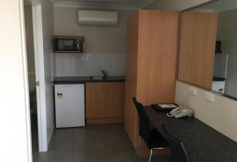 חדר דחוקס עם מיטת קינג, Mundubbera Billabong Motor Inn