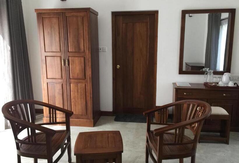 اتاق لوکس, Villa Nilmalee