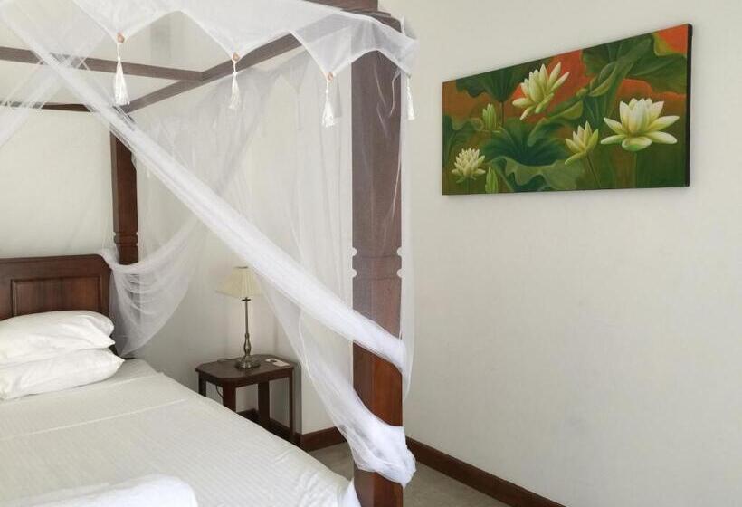 Номер Deluxe, Villa Nilmalee