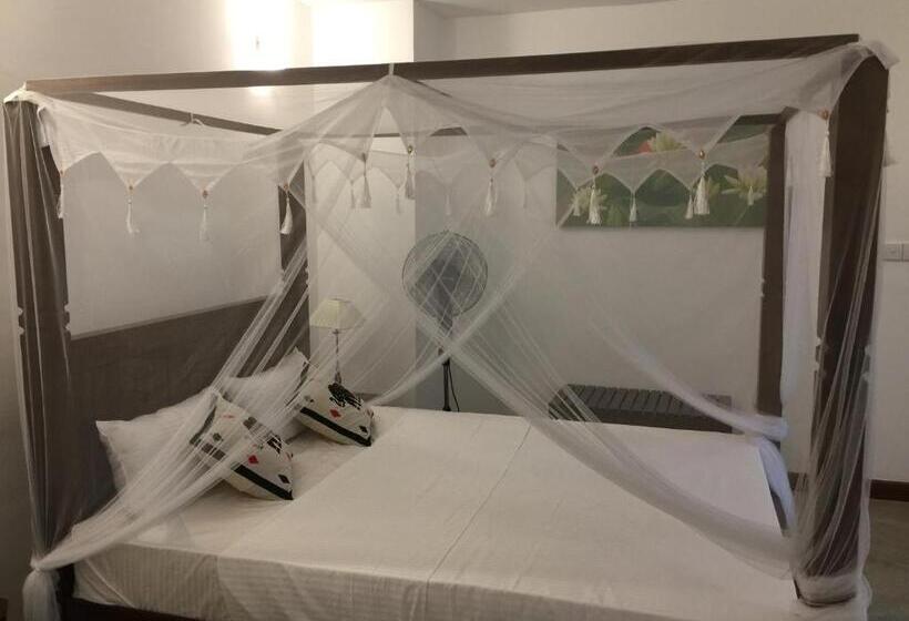 اتاق لوکس, Villa Nilmalee