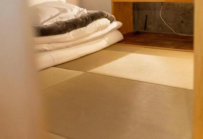 ベーシックルーム, Iwashi Building Hostel