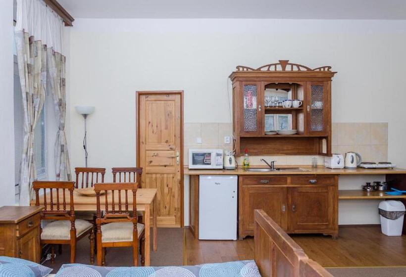 4인용 스탠다드 룸, Penzion Sportino