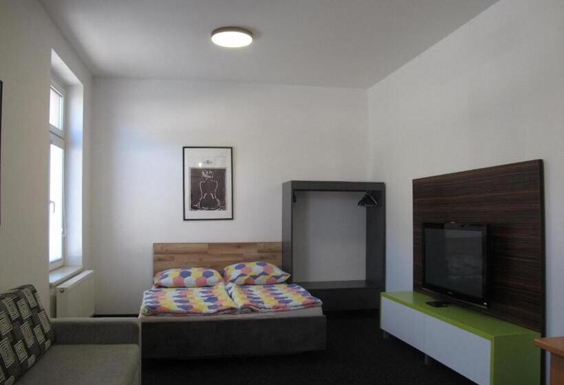 4인용 스탠다드 룸, Penzion Sportino