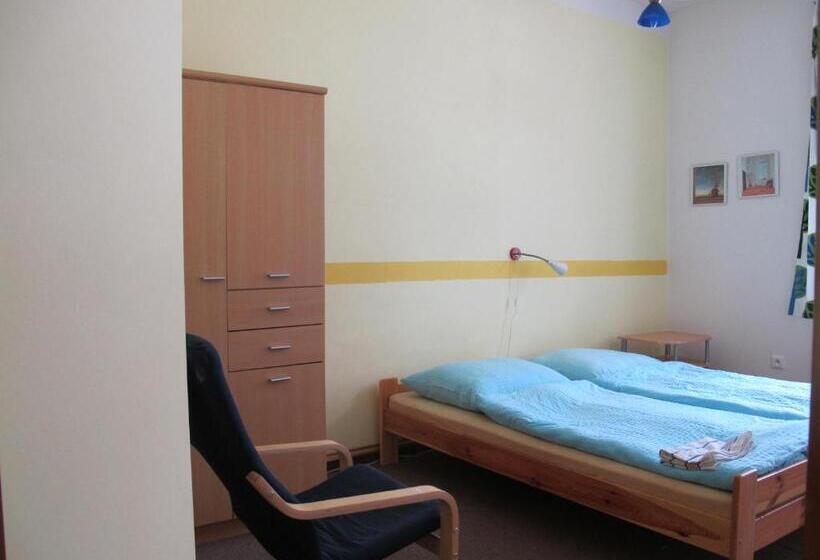 3침실 스위트, Penzion Sportino