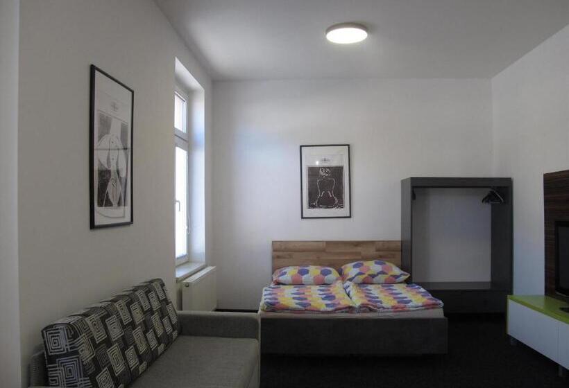 4인용 스탠다드 룸, Penzion Sportino