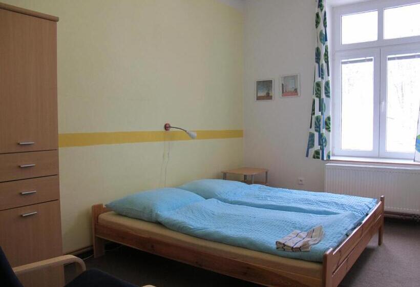 3침실 스위트, Penzion Sportino