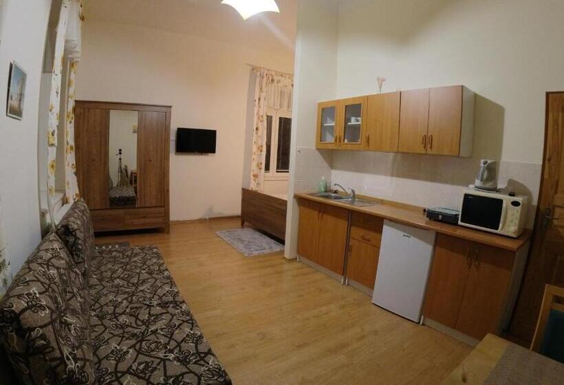 4인용 스탠다드 룸, Penzion Sportino