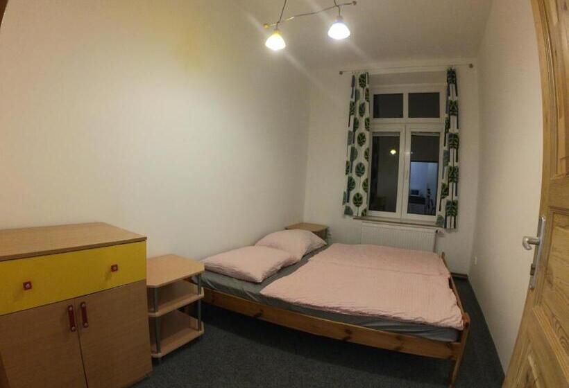 3침실 스위트, Penzion Sportino