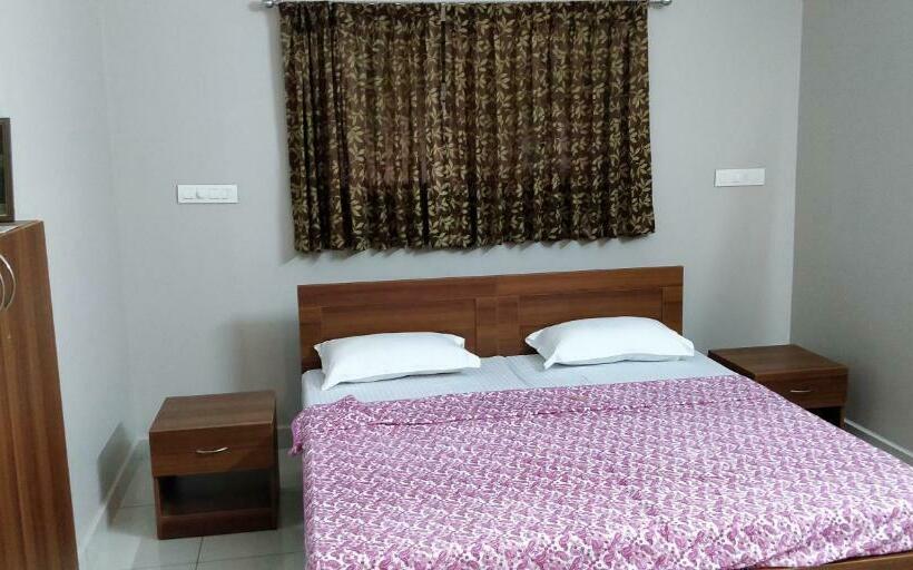 带大床的复式套间, Sugamya Farm Guesthouse