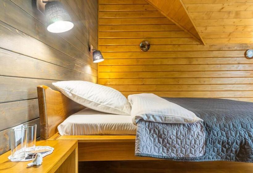 패밀리 룸, Bird Valley