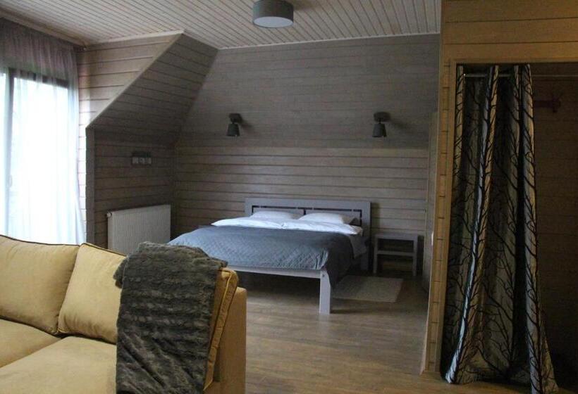 패밀리 룸, Bird Valley