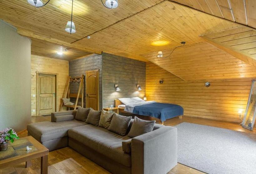 패밀리 룸, Bird Valley