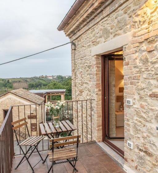 חדר דלוקס, Borgo Baccile By Vini Fantini