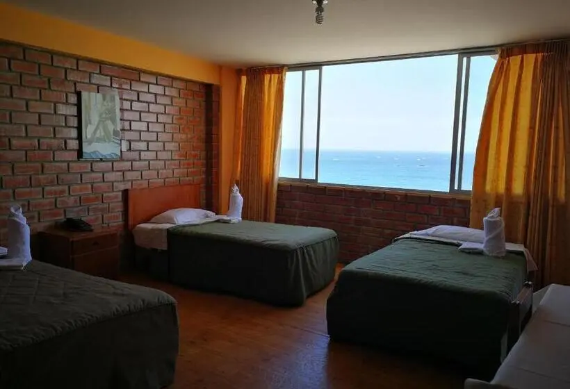 اتاق استاندارد سه نفره, Meflo Playa Grande