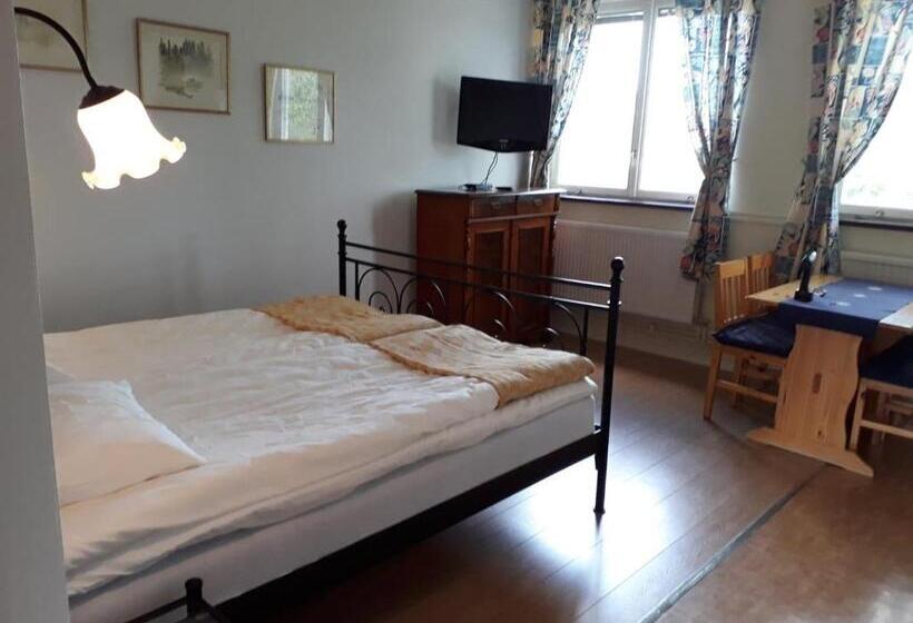 Семейный Номер Боковой Вид на Море, Skeppsgården B&b