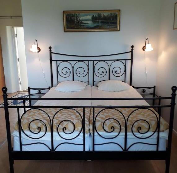 غرفة عائلية ذات إطلالة جانبية على البحر, Skeppsgården B&b