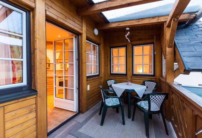 جناح مزوَّد بشرفة, Landhotel Timmerer