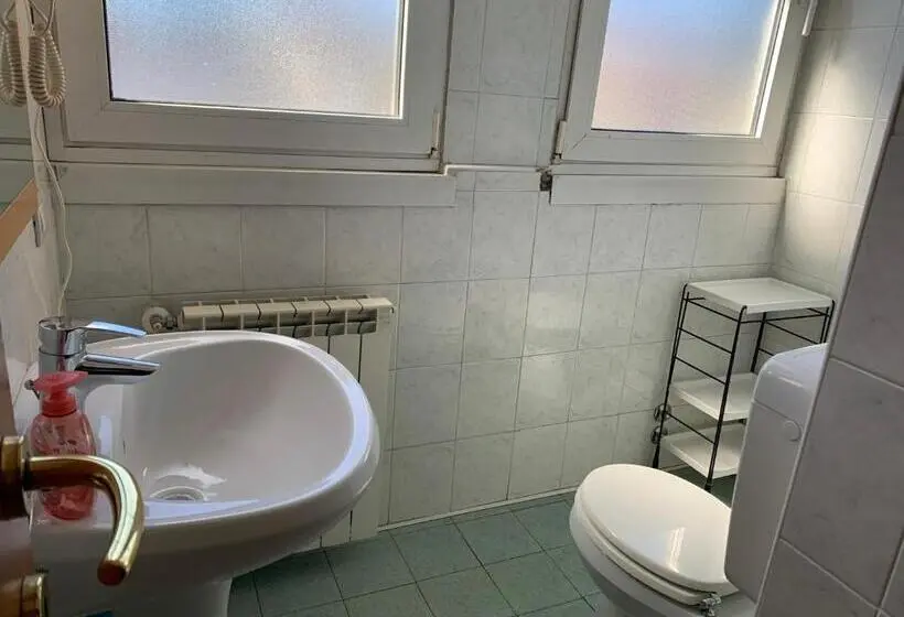 ベーシックトリプルルーム, La Chiocciola Guesthouse Briantea