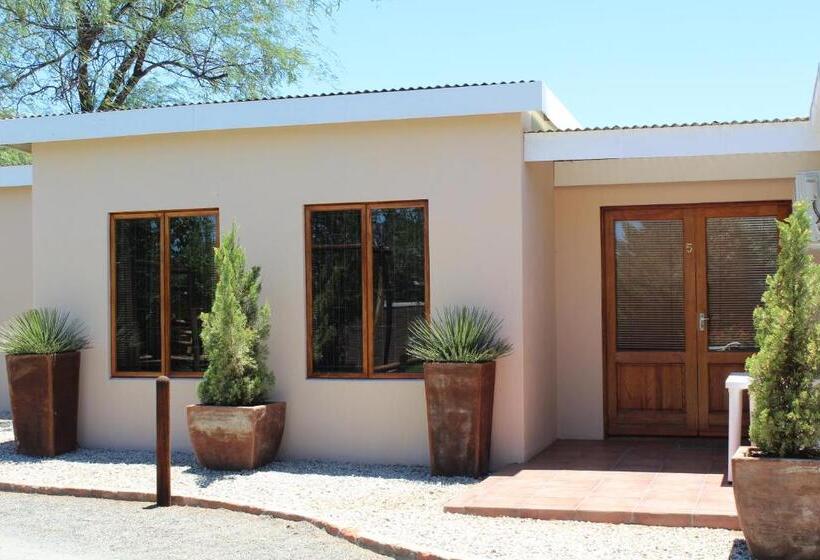 חדר דחוקס עם מיטת קינג, African Dawn B&b