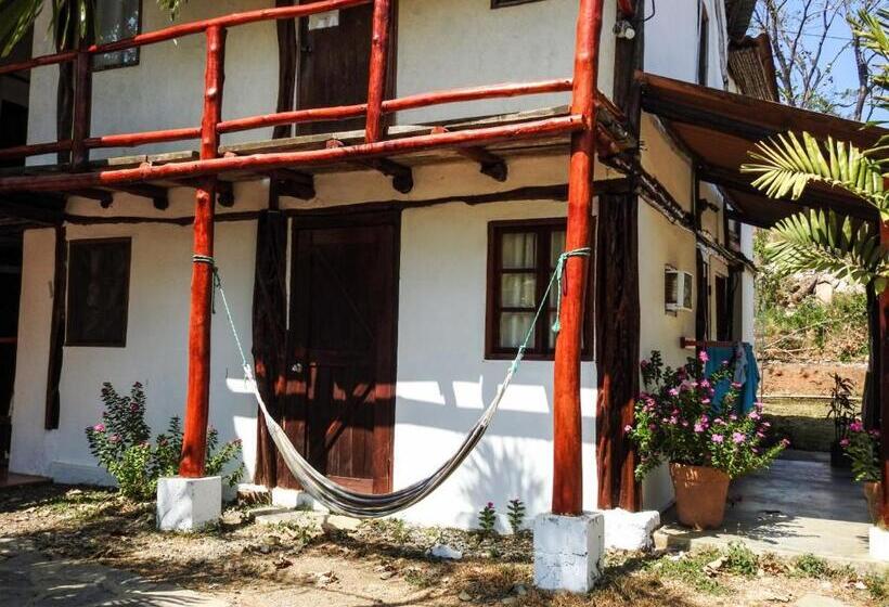 Номер Стандарт Совместная Ванная, La Choza Playa Venao