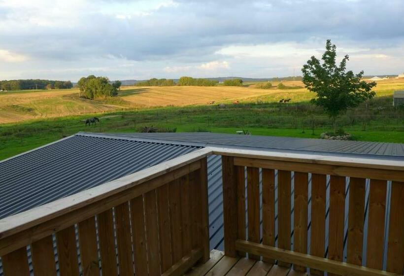 غرفة ديلوكس مزودة بشرفة, Lilla Trulla Gårdshotell   Feels Like Home