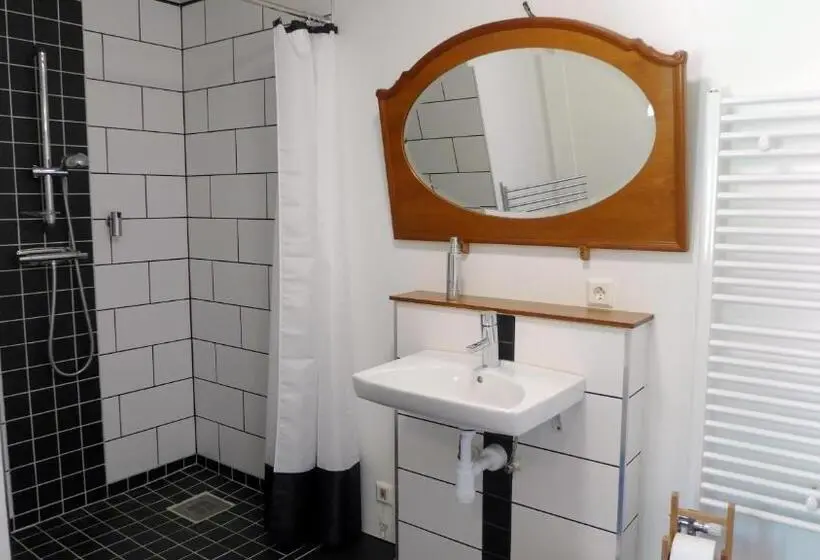 スイート, Lilla Trulla Gårdshotell   Feels Like Home